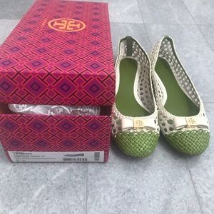 NWT / NIB Tory Burch Carlyle Woven Flats -Size 8.5